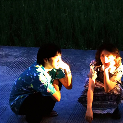 情侣头像 一男一女情头真人霸气 情侣头像一左一右