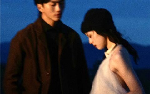 情侣头像 一男一女情头真人霸气 情侣头像一左一右