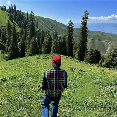 情侣头像 一男一女情头真人霸气 情侣头像一左一右