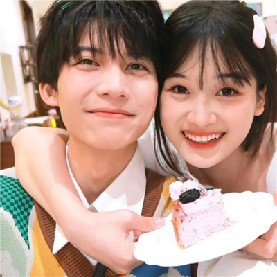 超甜的幸福情侣头像真人 甜蜜容易让人羡慕的情头