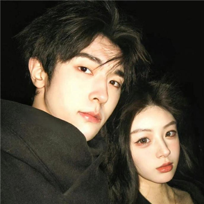 高清情侣头像很甜又很宠溺 高清情侣头像一男一女