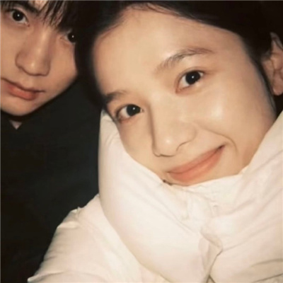 情侣头像真人一人一半  情侣头像一人一半恩爱