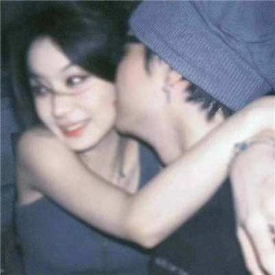 情侣头像一左一右配对 高质量情侣头像单人一男一女