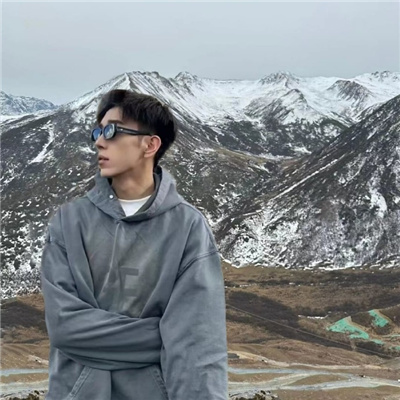 情侣头像一对一左一右💑CP头像一对一人一半