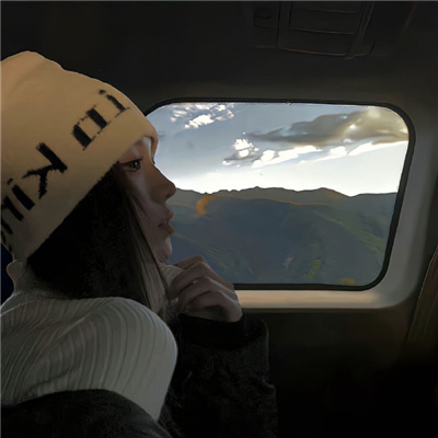 情侣头像一对一左一右💑CP头像一对一人一半