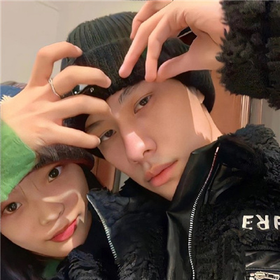 情侣头像真人二人专用📸高质量情侣头像真人一左一右