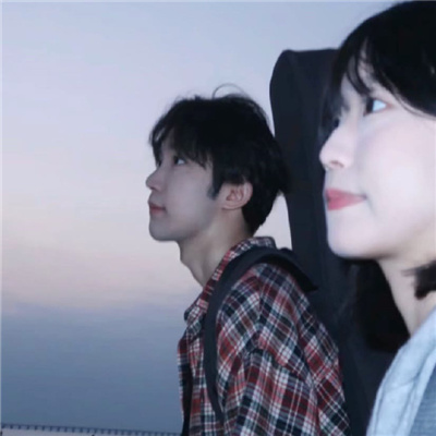 情侣头像二人专用精选 暧昧氛围拉满的甜蜜双人头像，一眼就心动💞