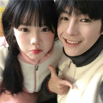 情侣头像二人专用精选 暧昧氛围拉满的甜蜜双人头像，一眼就心动💞