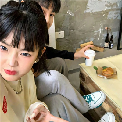 好看的情侣头像图片双人真人版🌟让人一眼心动的质感情侣头像图片