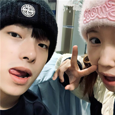 好看的情侣头像图片双人真人版🌟让人一眼心动的质感情侣头像图片