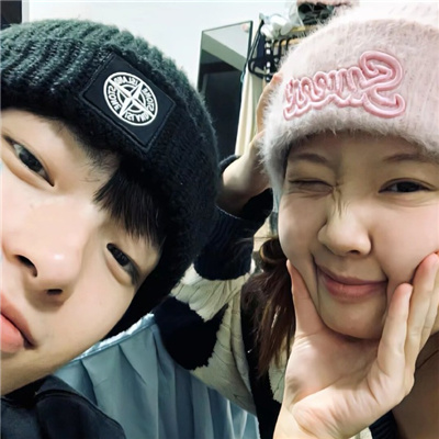 好看的情侣头像图片双人真人版🌟让人一眼心动的质感情侣头像图片