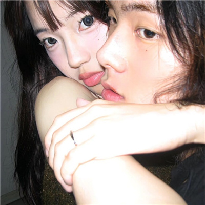 好看的情侣头像图片双人真人版🌟让人一眼心动的质感情侣头像图片