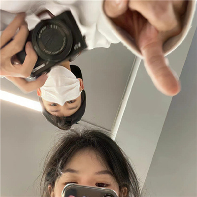 好看的情侣头像真人一人一半配对 单人使用也高级的二分式情头推荐