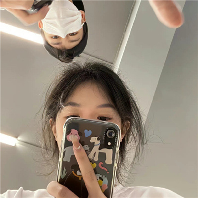 好看的情侣头像真人一人一半配对 单人使用也高级的二分式情头推荐