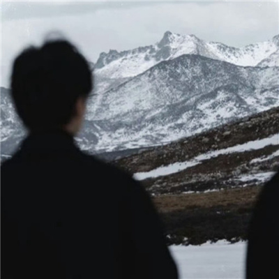 情头可爱萌情侣头像 情头可爱萌情侣头像一左一右不明显