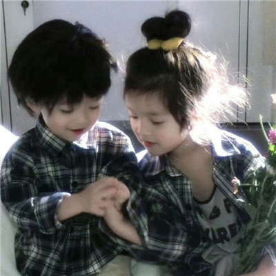 小孩情头可爱一男一女高清👶🏻超强CP感的洋气儿童情侣头像