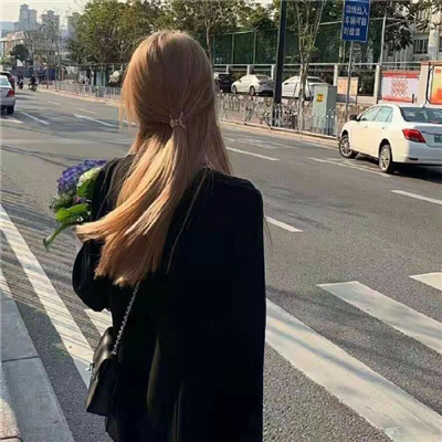 女生头像简单气质👢一组惊艳你的氛围感女生头像