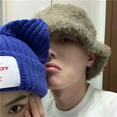 又撩又欲的禁欲系情侣头像 超撩人禁欲真人情侣头像