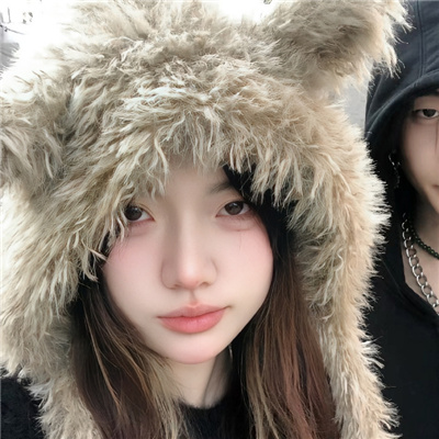 情头超甜超宠溺那种一人一半真人💘情侣头像真人超甜宠溺