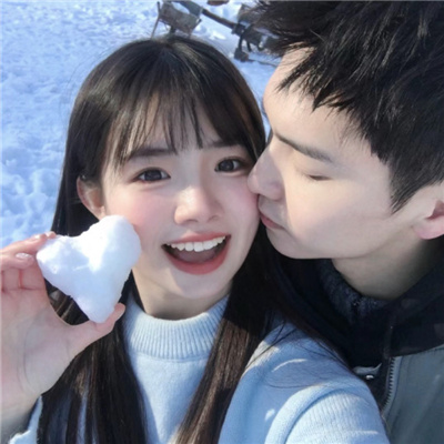 情头超甜超宠溺那种一人一半真人💘情侣头像真人超甜宠溺