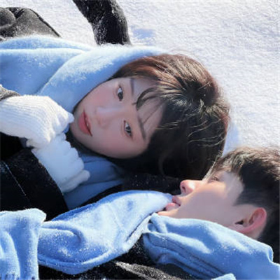 情头超甜超宠溺那种一人一半真人💘情侣头像真人超甜宠溺