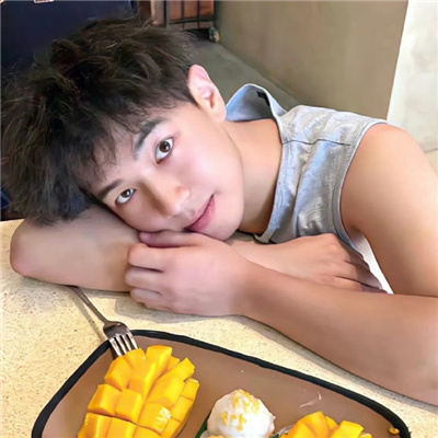 情侣头像可爱呆萌一对🐰萌系情侣头像一左一右图片