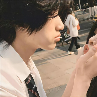 💘超甜秀恩爱超虐狗的情头一人一半🎯校园虐狗情侣超甜头像