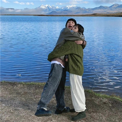 不易撞的神仙情侣头像🪐好看又隐蔽的情侣头像图片