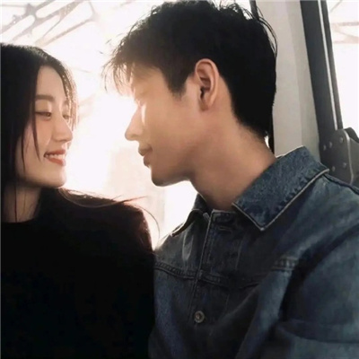 双人情侣头像ins高级质感🌆情侣真人头像情侣专用一人一张