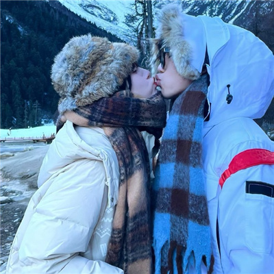 情头高调秀恩爱头像高清真人💑情侣恩爱甜蜜头像双人图片