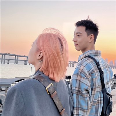 又撩又欲的禁欲系情侣头像🔮甜到爆的情侣头像一对