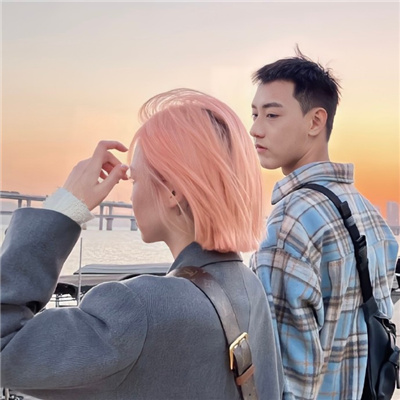 又撩又欲的禁欲系情侣头像🔮甜到爆的情侣头像一对