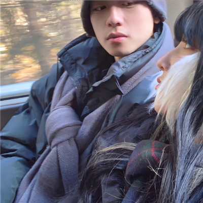 又撩又欲的禁欲系情侣头像🔮甜到爆的情侣头像一对