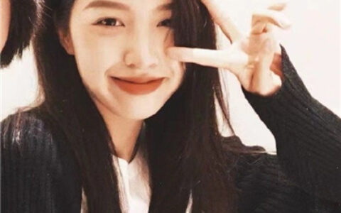 双人情侣头像ins高级质感 一男一女情侣头像一左一右