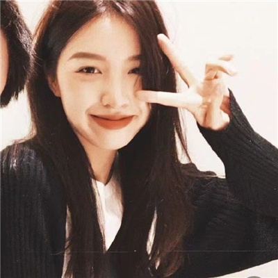 双人情侣头像ins高级质感 一男一女情侣头像一左一右