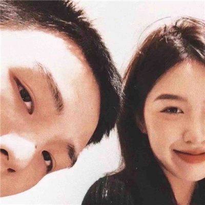 双人情侣头像ins高级质感 一男一女情侣头像一左一右
