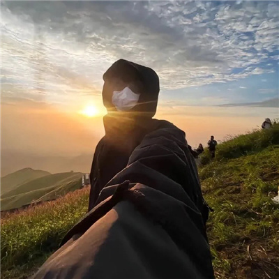 情头甜甜的真人高清📸真人情头高冷一人一张