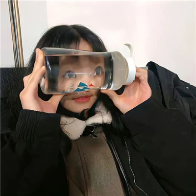 不明显的情侣头像单人一人一张👐情侣头像两张一人一张