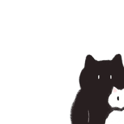 一只黑猫一只白猫的情侣头像🐾黑猫的情侣头像一左一右
