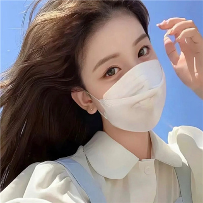 又撩又欲的情侣头像🌙精选男女各一张的撩人情头