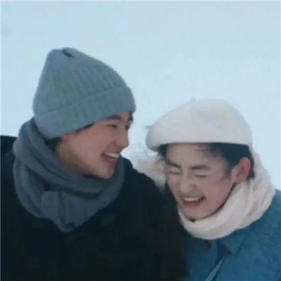雪景情侣头像一男一女❄️精选冬日氛围感雪景情头