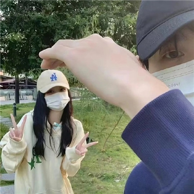 一人一个的情侣头像真人💞精选占有欲满分的宠溺情头