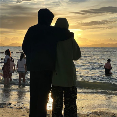 情侣头像绝美氛围感 🌌精选ins高级质感浪漫情头