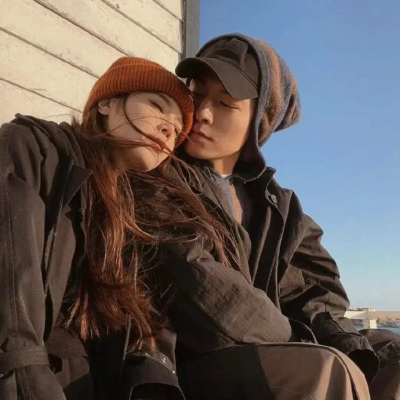 甜蜜爱情的微信头像💌精选"爱情是从告白开始的"主题情头