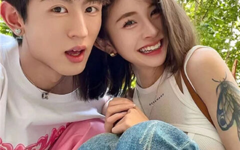 最火情侣头像一男一女💖精选温柔亲昵的宝藏情头