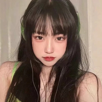 让人一眼心动的女生头像🌟精选多组瞬间击中心脏的视觉作品