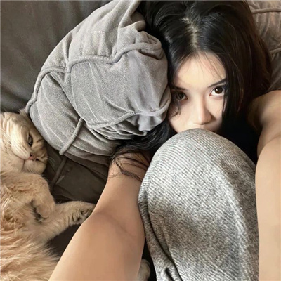 让人眼前一亮的女生头像 第一眼就吸引人的头像女