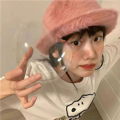 让人眼前一亮的女生头像 第一眼就吸引人的头像女