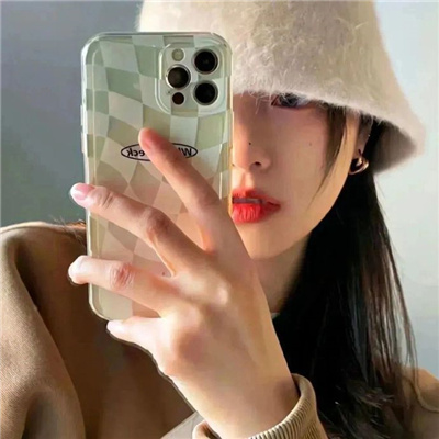 让人眼前一亮的女生头像 第一眼就吸引人的头像女