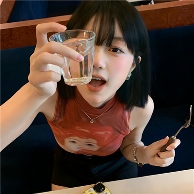 纯欲风女生气质头像🎀精选高级质感纯欲风头像